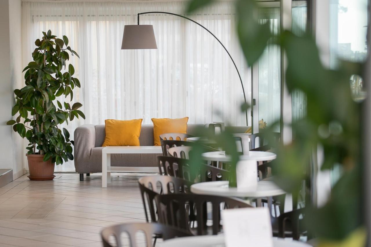 Hotel Benvenuto Caorle Buitenkant foto