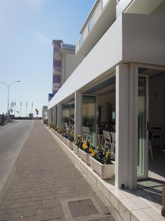 Hotel Benvenuto Caorle Buitenkant foto